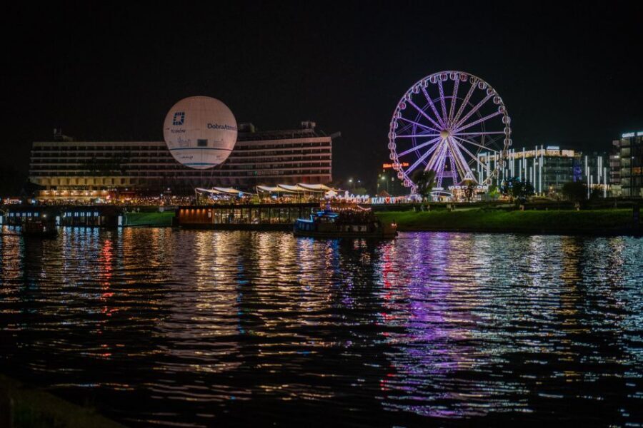 Kraków: Evening or Night River Cruise - Why a Vistula night cruise beats another walking loop