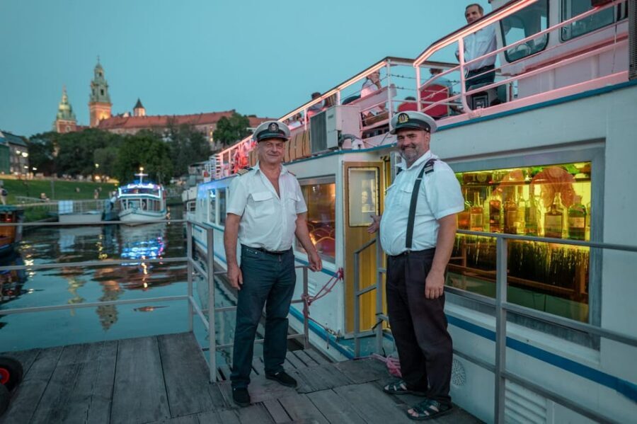 Kraków: Evening or Night River Cruise - Zwierzyniec and the Norbertine Sisters Convent: smaller landmarks with a quieter feel