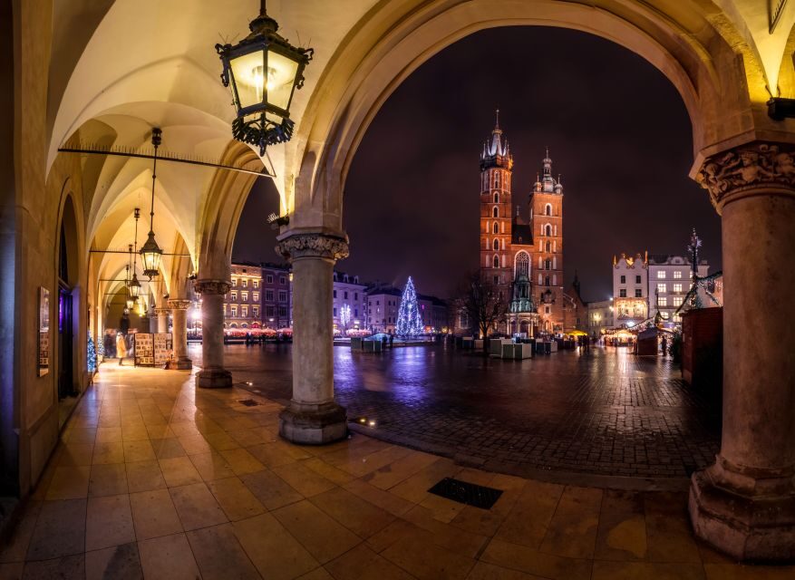 Krakow: Evening Walking Tour with Spooky Stories - St. John Street and the Cloth Hall/Town Hall Tower combo