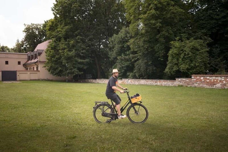 Krakow: Full-Day Bike Rental - A Self-Guided Bike Day Through Krakow’s Most Meaningful Districts