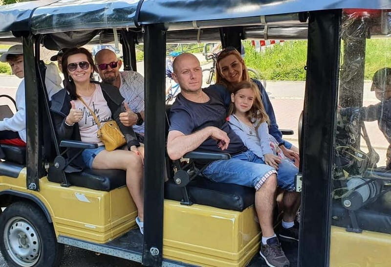 Krakow: Guided City Tour by Golf Buggy with Hotel Pickup - Itineraries and pacing: what you’ll actually get in 2 hours