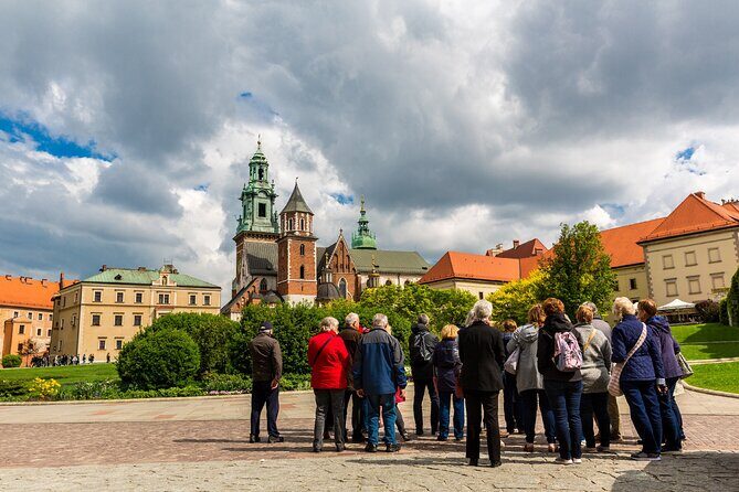 Krakow Guided Tour to Iconic Polish Royal Residence Wawel Castle - Kanonicza 25 meeting point: the fastest way to start without stress