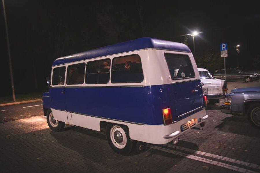 Krakow: Guided Tour to Nowa Huta on Commie Retro Van - Shared or private: how the guide experience changes