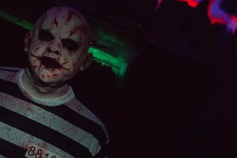 Krakow: Horror House with Actors (Choose Your Fear Level) - Basement Doors in Kraków: How the Experience Starts