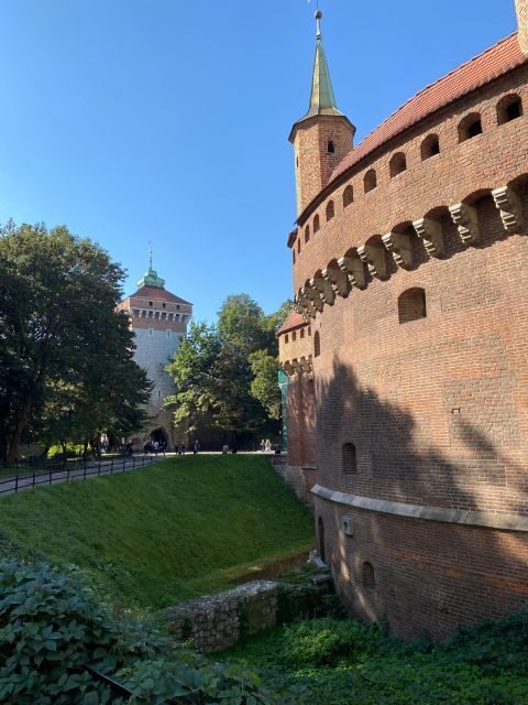 Kraków in a nutshell - walking tour - Price and Value for a First-Day Krakow Expert