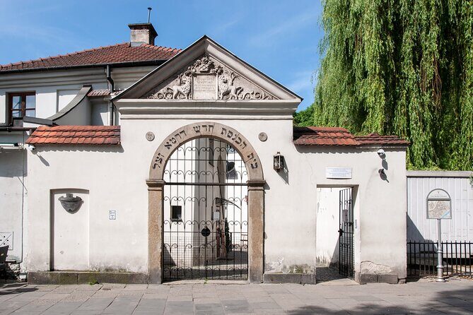 Krakow Jewish District and Ghetto Guided Tour in a Small Group - Wolf Popper Synagogue and the Other Landmark Synagogues