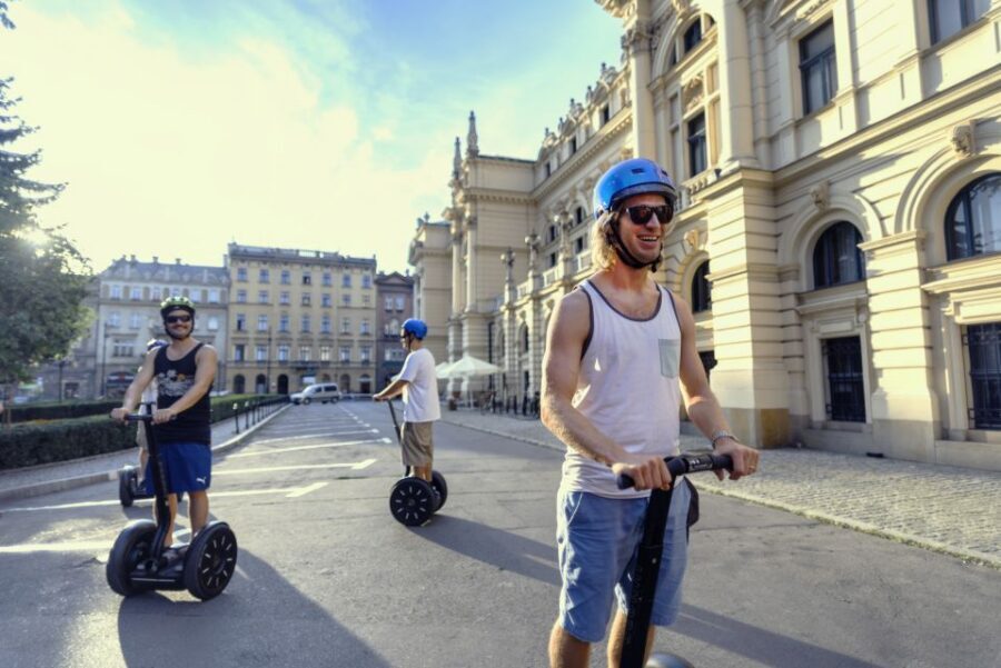 Krakow: Jewish Quarter Segway Tour - Weather, safety, and the real-world riding experience