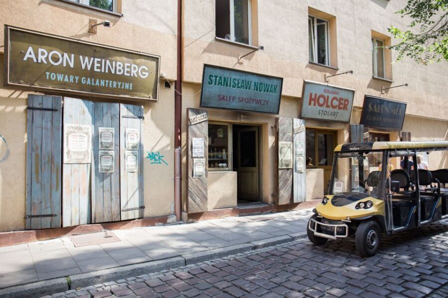 Krakow: Jewish Traces Private Electric Car Tour - Audio Guide Plus Live Guide Options: How the Story Gets Told