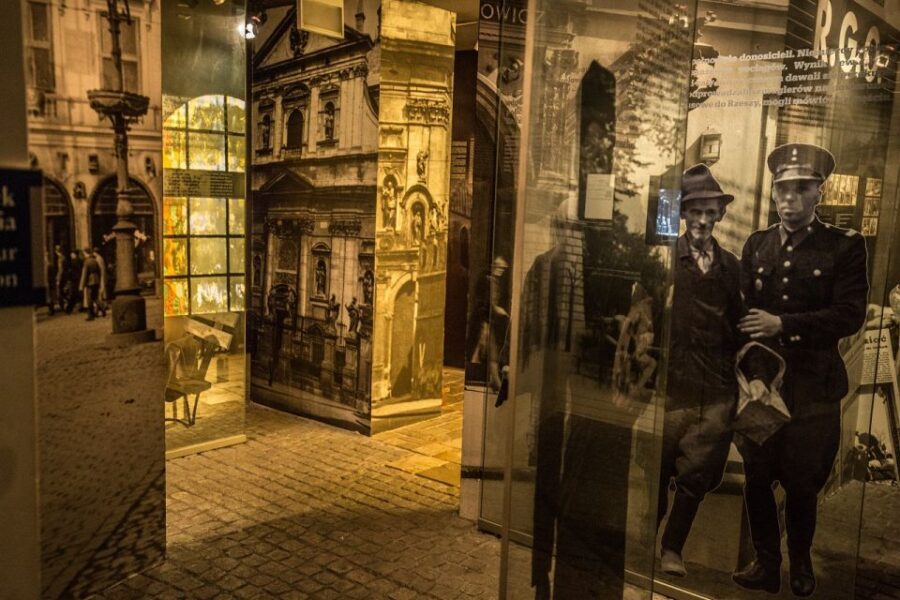 Krakow: Kazimierz, Schindler's Factory & Ghetto with Guide - Price and value: what you’re paying for at $81