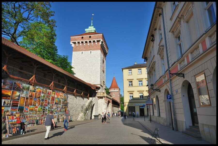 Kraków old town and jewish quarter® - Price and pace: value at $16 for a focused highlights route