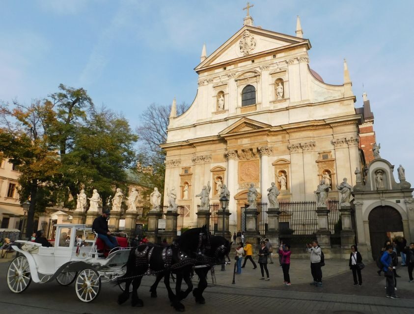 Krakow Old Town and Jewish Quarter in one guided walk - Two Districts, One Guided Story: Old Town to Kazimierz