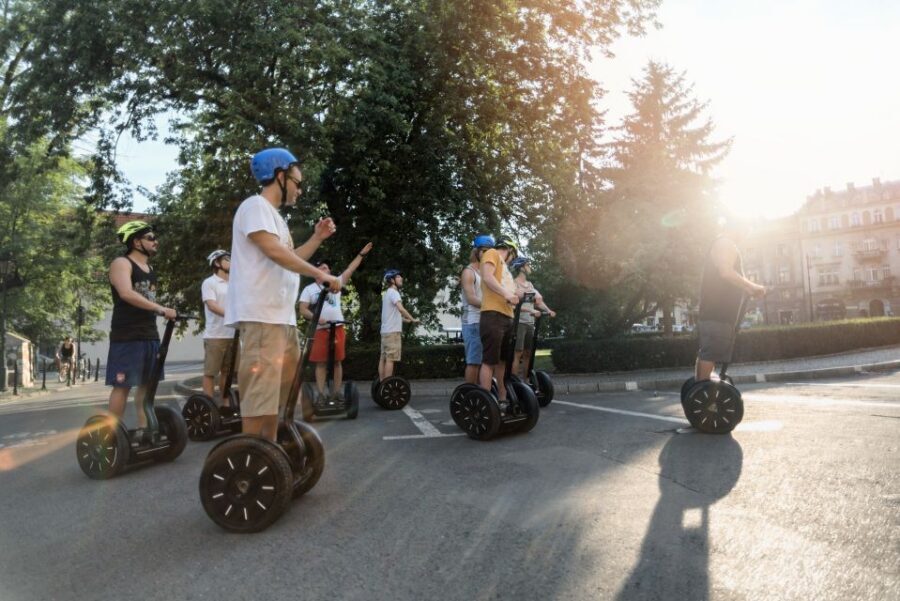 Krakow: Old Town Guided Segway Tour - Kraków Old Town, but faster: what the 2-hour loop delivers