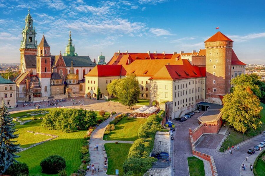 Krakow: Old Town Guided Walking Tour - Wawel Hill viewpoint: castles, cathedral, and the Dragon’s Den below