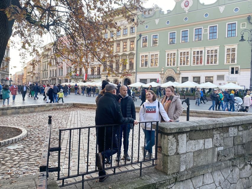 Krakow: Old Town Highlights Walking Tour - Old Town Without the Confusion: Market Square to Planty Park