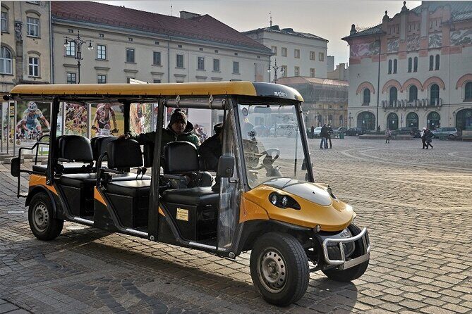 Krakow: Old Town, Jewish Kazimierz and Ghetto Sightseeing by Electric Golf Cart - Kazimierz on Wheels: Szeroka Street and the Synagogue Stops You’ll Remember