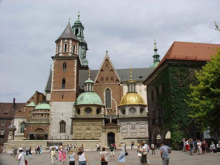 Krakow: Old Town Private Guided Walking Tour - Entering Krakow’s Old Town at Florian’s Gate