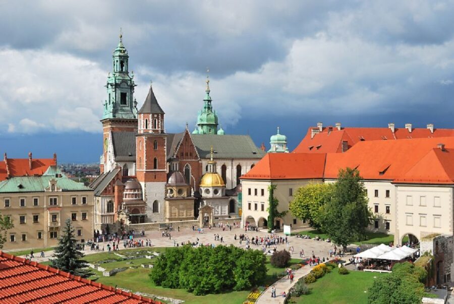 Krakow: Old Town Private Guided Walking Tour - Barbican and old defensive walls: the medieval mindset in stone