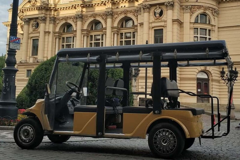 Krakow: Old Town Sightseeing Tour by Electric Golf Cart - Why a golf cart works for Krakow’s Old Town