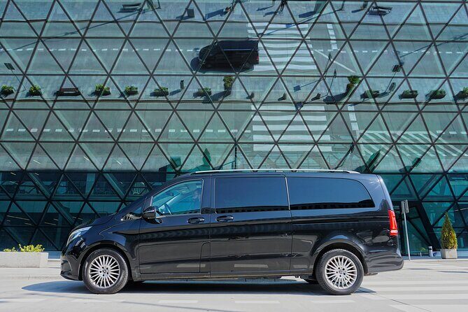Krakow: Private Airport Transfer - Door-to-Door Pickup and Drop-Off in Kraków (No Taxi Guessing)