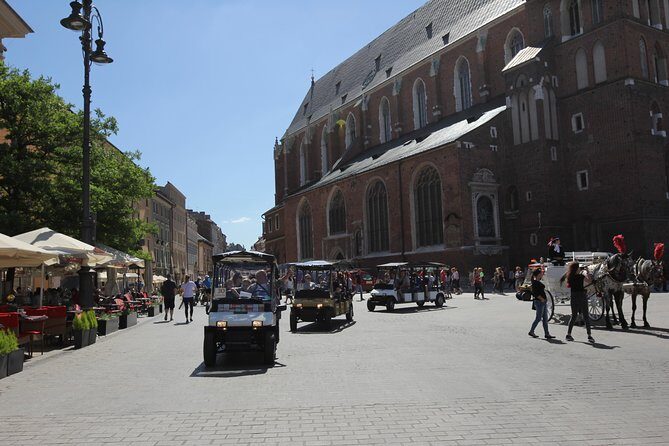 Krakow: Private Guided City Tour by Electric Car - Wawel Castle area: seeing the royal core without the long walk
