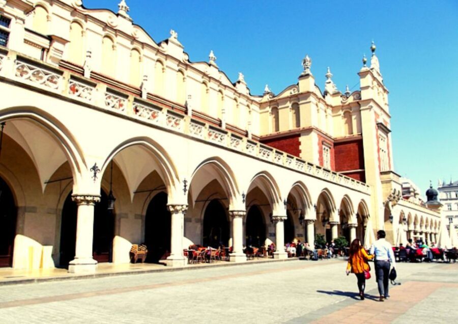 Krakow: Private Panoramic Tour by Golf Cart with Audio Guide - Podgórze and WWII Sites: Ghetto Heroes’ Square, Schindler, and Eagle Pharmacy