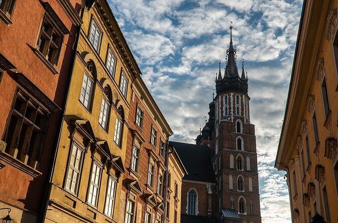 Krakow Private Tour By Walk & Car - Podgórze and the Ghetto Heroes Square, with Schindler’s Factory as an add-on