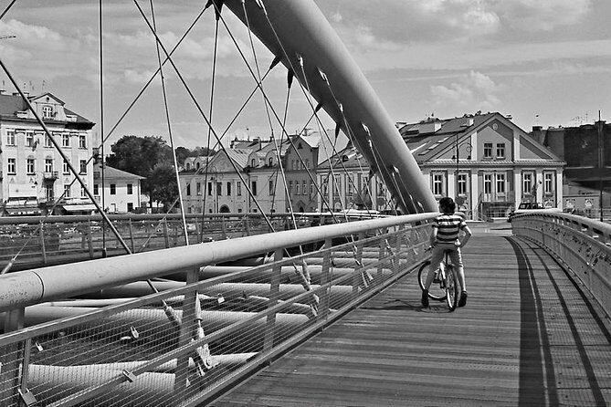 Krakow Private Walking Tour - Rynek Glówny and the Royal Route: Where the City Makes Sense
