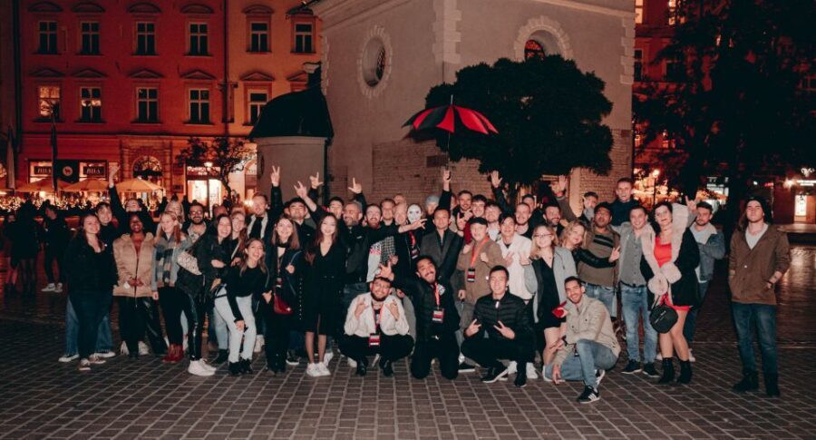 Krakow: Pub Crawl with 1 Hour of Unlimited Alcoholic Drinks - Four More Krakow Venues with VIP Entry and Welcome Shots