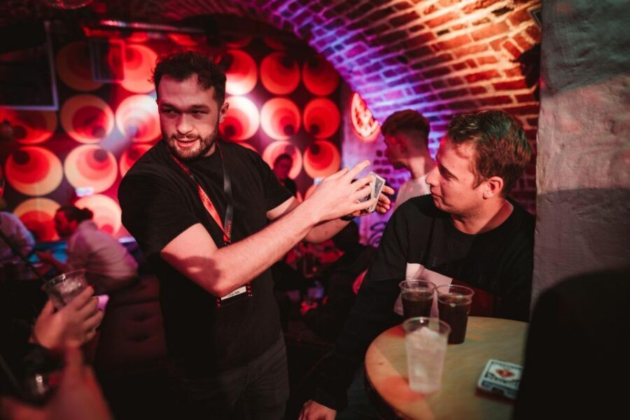 Krakow: Pub Crawl with 1 Hour of Unlimited Alcoholic Drinks - The Power Hour at the First Stop: Unlimited Vodka, Beer, Rum, Gin, Whisky, Shots, Mixers
