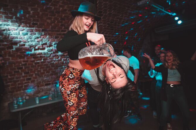 Krakow Pub Crawl with 1 Hr of unlimited alcohol & 4 clubs/pubs - The unlimited alcohol hour: your budget strategy for a 10:15 pm start