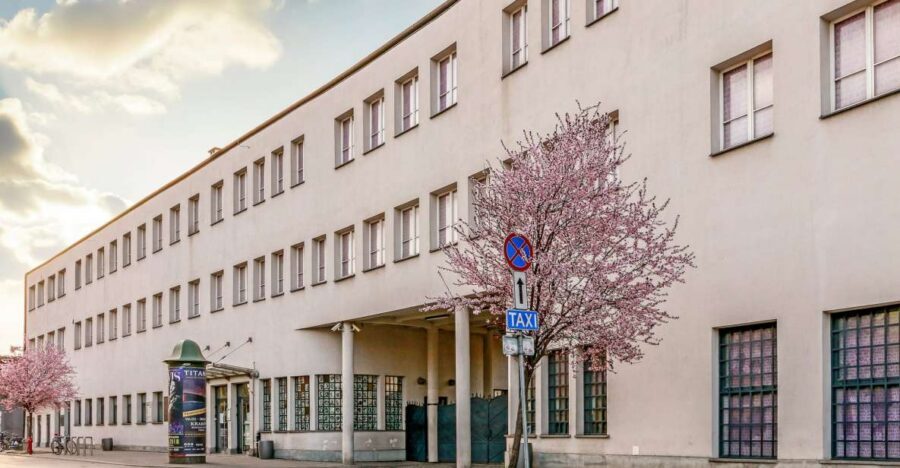 Krakow: Schindler's Factory Guided Tour - The Tour Walkthrough: A Wartime Timeline You Can Actually Follow