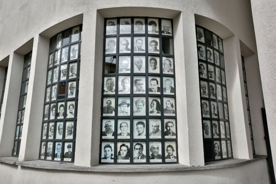Krakow: Schindler's Factory Guided Tour with Entry Ticket - Key points to know before you go