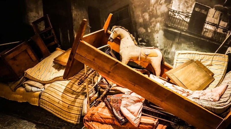 Krakow: Schindler's Factory Tour and Entrance Ticket - Language options and pacing: how to choose what fits you