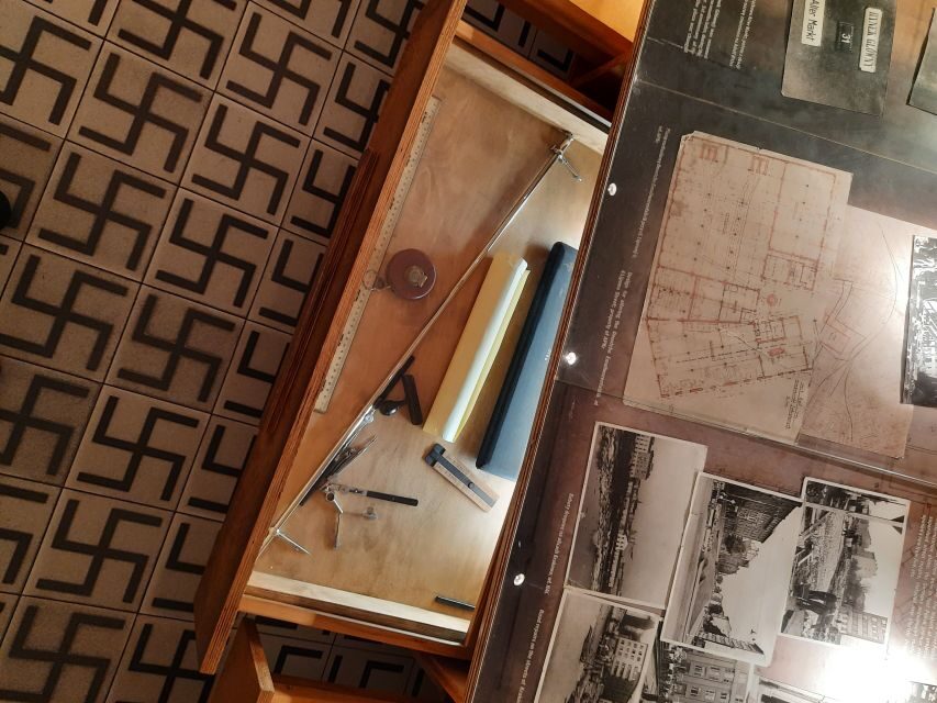 Krakow: Schindler's Factory Tour with Entrance Ticket - The Licensed Guide Factor: What Makes the Difference