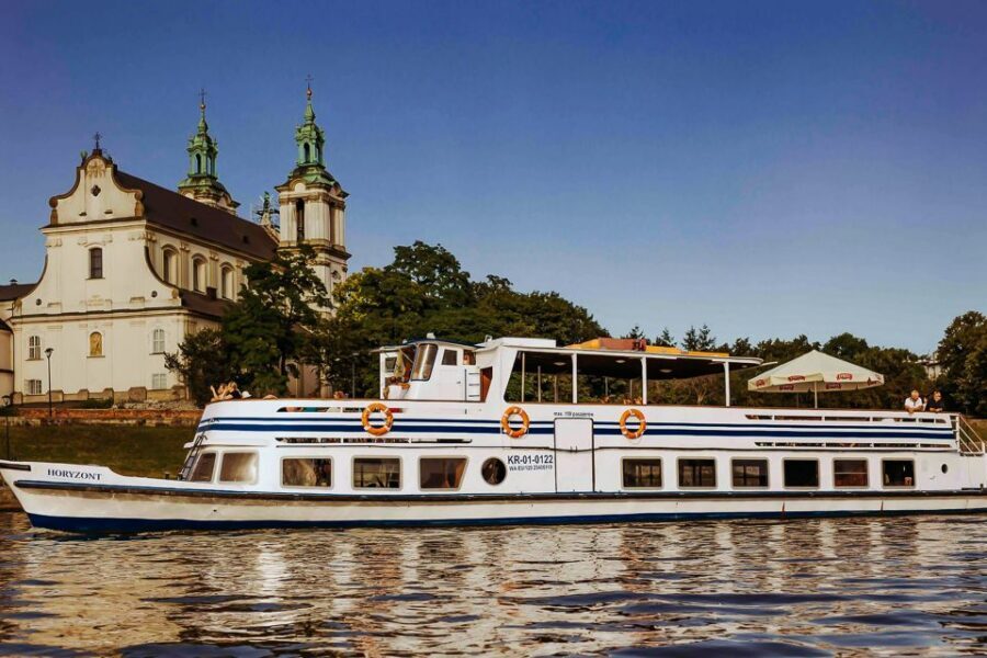 Krakow: Sightseeing Cruise by Vistula River - Bridges and Culture: Grunwald, Piłsudski, Father Bernatek, and Cricoteka