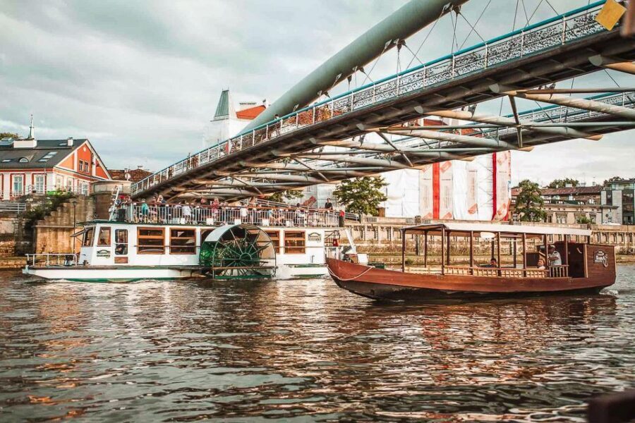 Krakow: Sightseeing Cruise by Vistula River - Price and Value: What $20 Buys You on This Cruise