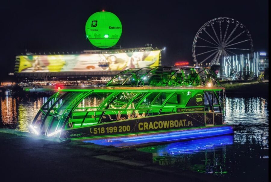 Krakow: Sightseeing Cruise on Vistula River with Audio Guide - Why a small-group Vistula cruise beats another walking loop
