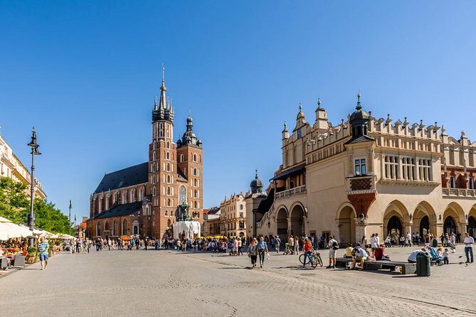 Krakow Small Group Tour from Warsaw with Lunch, Schindler's Factory included - Kazimierz in real time: the former Jewish district