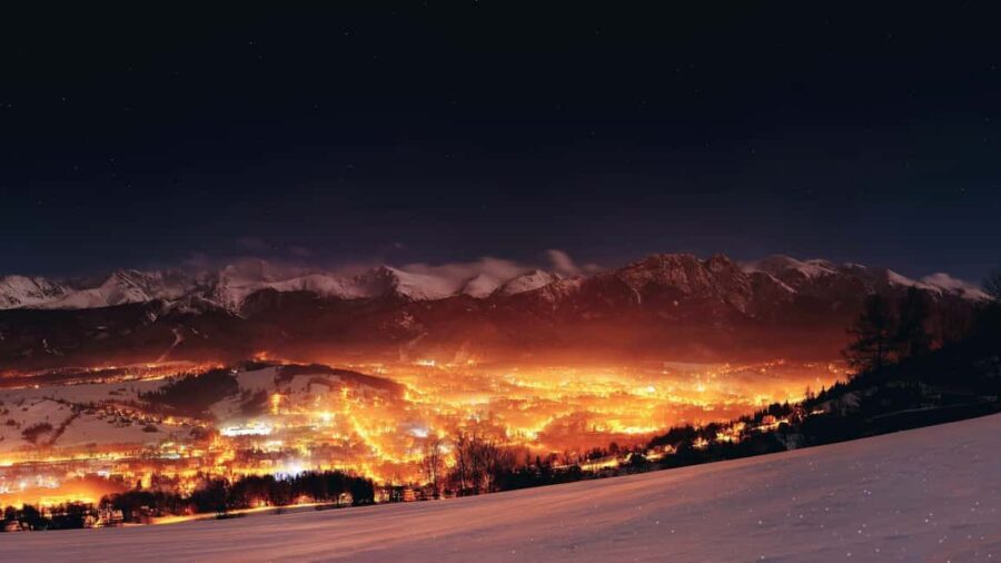 Krakow: Tatra Zakopane Private Car Tour - Fully Customisable - Morskie Oko, thermal baths, or Dunajec River: pick the ending that matches your energy