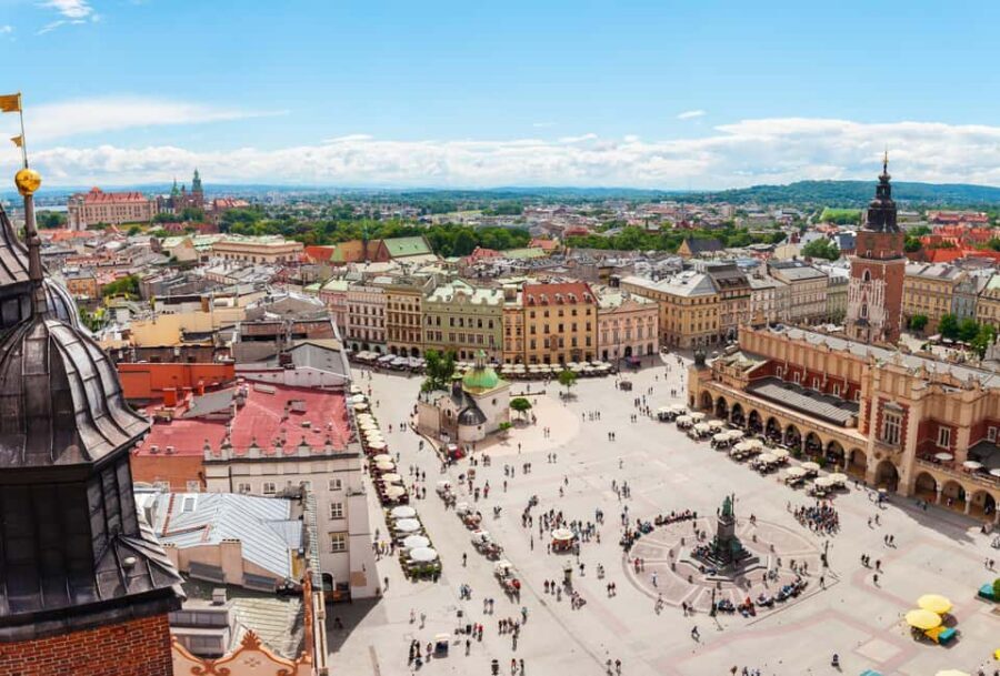 Krakow: The Underground Market Museum Guided Tour - Tracing building foundations and the lost layout of old Krakow