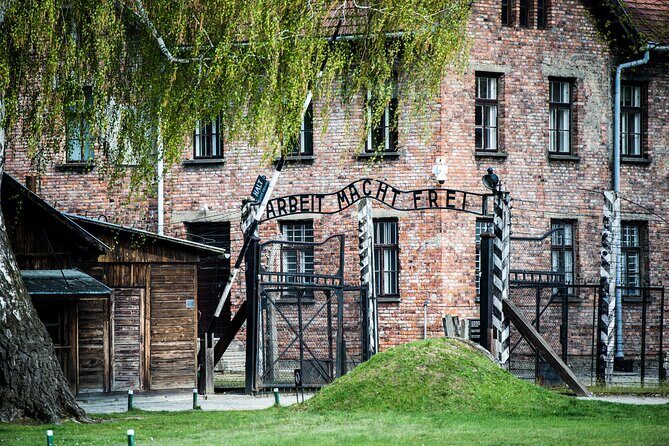 Krakow to Auschwitz Birkenau Guided Tour with Ticket and Transfer - Luggage, weather, and the reality of being outdoors