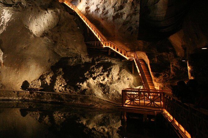 Krakow to Wieliczka: Salt Mine Guided Tour with Ticket & Transfer - What You’ll See Underground: Lakes, Shrines, Statues, and the Chapel Factor