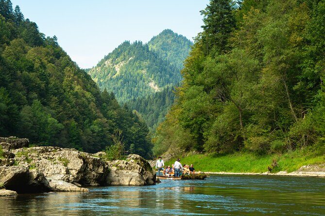 Krakow: Traditional Dunajec River Rafting with Mountain Chairlift - Szczawnica healing waters: mineral tastings in the drinking hall