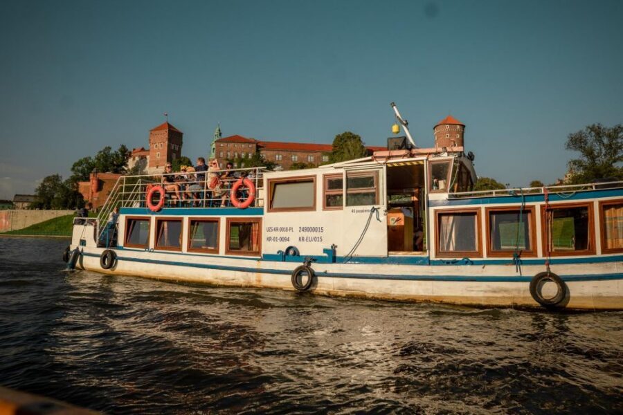 Krakow: Vistula River Panoramic Boat Tour ️ - Practical Tips to Get the Best Experience
