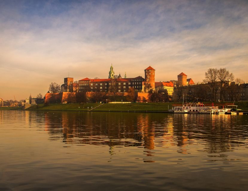 Krakow: Wawel Castle Guided Tour with Entry Tickets - Price and Value: What $35 Gets You in Real Terms