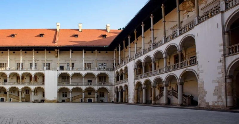 Krakow: Wawel Cathedral Guided Tour with Admission Tickets - Architecture Across Eras: What to Look For Without Getting Lost