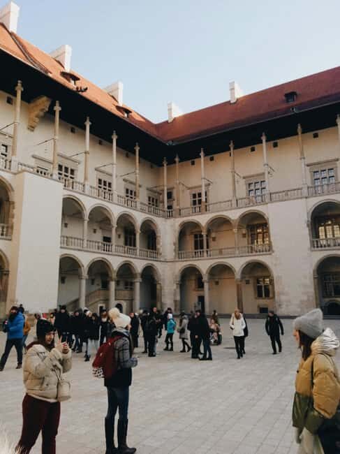 Krakow: Wawel Guided Tour – Cathedral and/or Castle - State rooms at Wawel Royal Castle: seeing royalty as a system