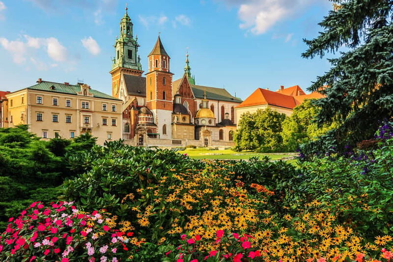 Krakow: Wawel Hill Audioguide Tour - Walking Kanonicza Street to Wawel Hill (Royal Route Energy)