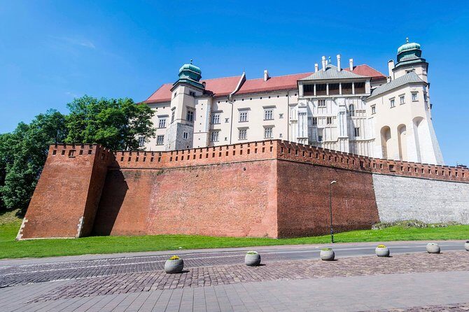 Krakow - Wawel Sightseeing of the Royal Hill - Who Should Book This Wawel Tour (and Who Might Want a Longer Day)