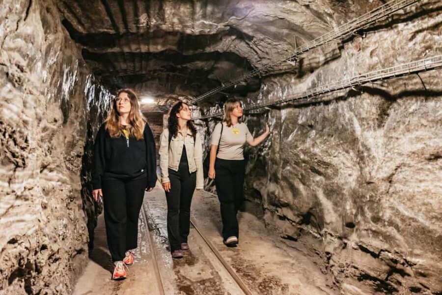 Krakow: Wieliczka Salt Mine Guided Tour - Entering a salt city: what you’re really walking into